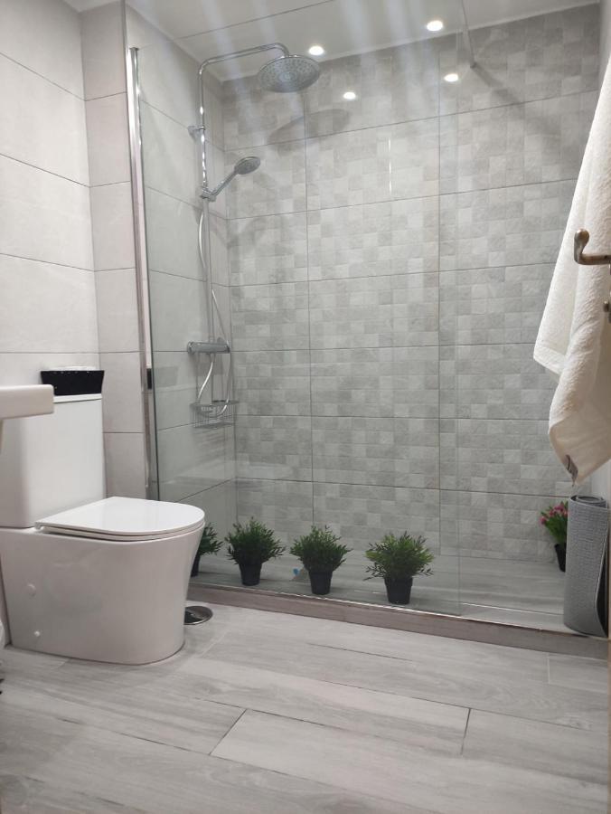 Apartamento La Victoria Málaga Esterno foto