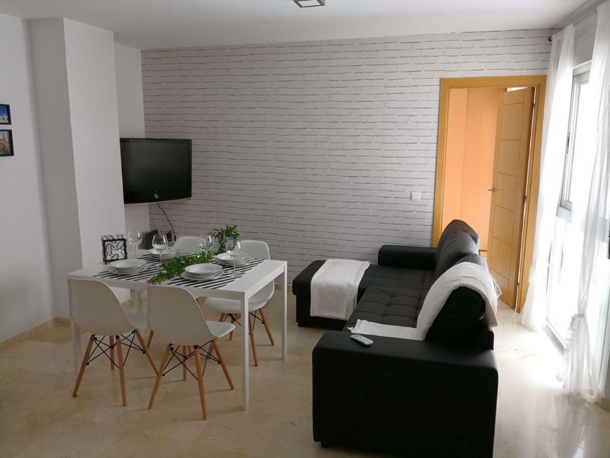 Apartamento La Victoria Málaga Esterno foto