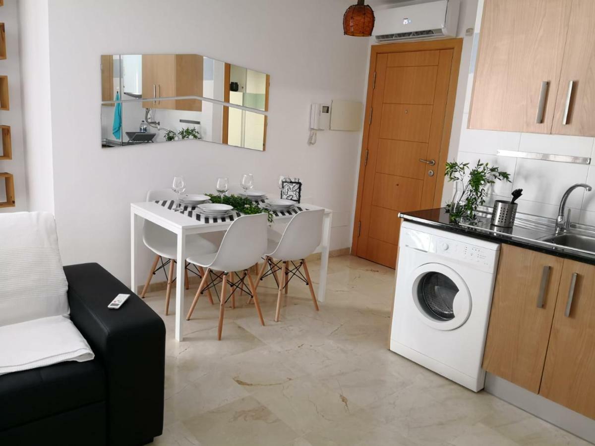 Apartamento La Victoria Málaga Esterno foto