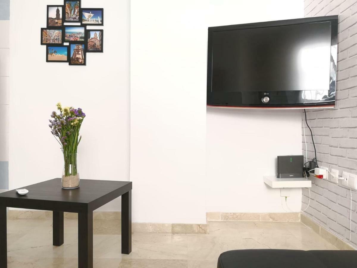 Apartamento La Victoria Málaga Esterno foto