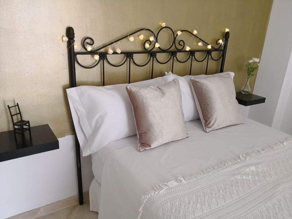 Apartamento La Victoria Málaga Esterno foto