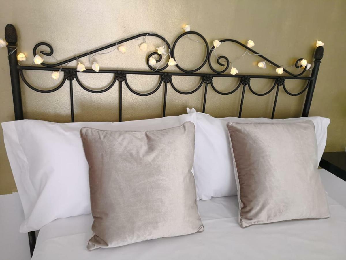 Apartamento La Victoria Málaga Esterno foto