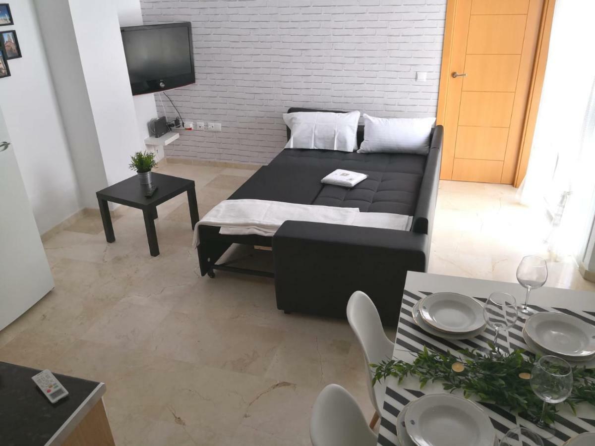 Apartamento La Victoria Málaga Esterno foto